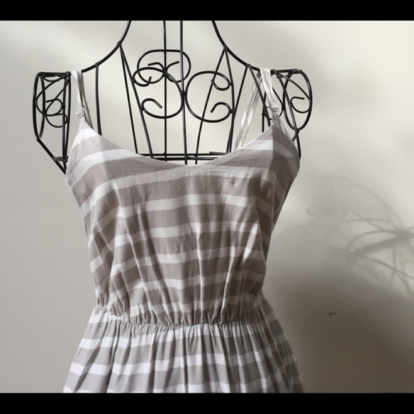 LC Lauren Conrad striped sundress pockets lined 2 - Picture 4 of 4